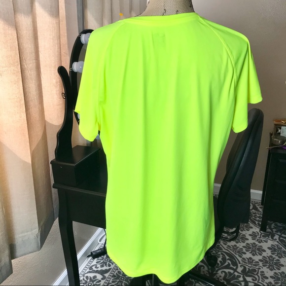 Champion Top T-shirt Women’s Sport Blouse 2XL NWOT - Picture 7 of 13